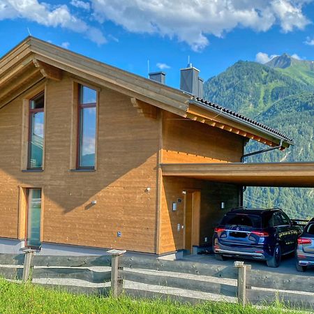 Ski-In Ski-Out Chalet Maiskogel "Bergli" - By Alpen Apartments Kaprun Esterno foto