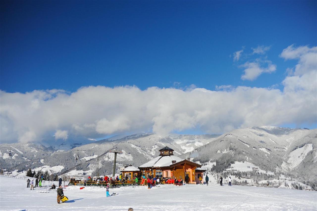 Ski-In Ski-Out Chalet Maiskogel "Bergli" - By Alpen Apartments Kaprun Esterno foto